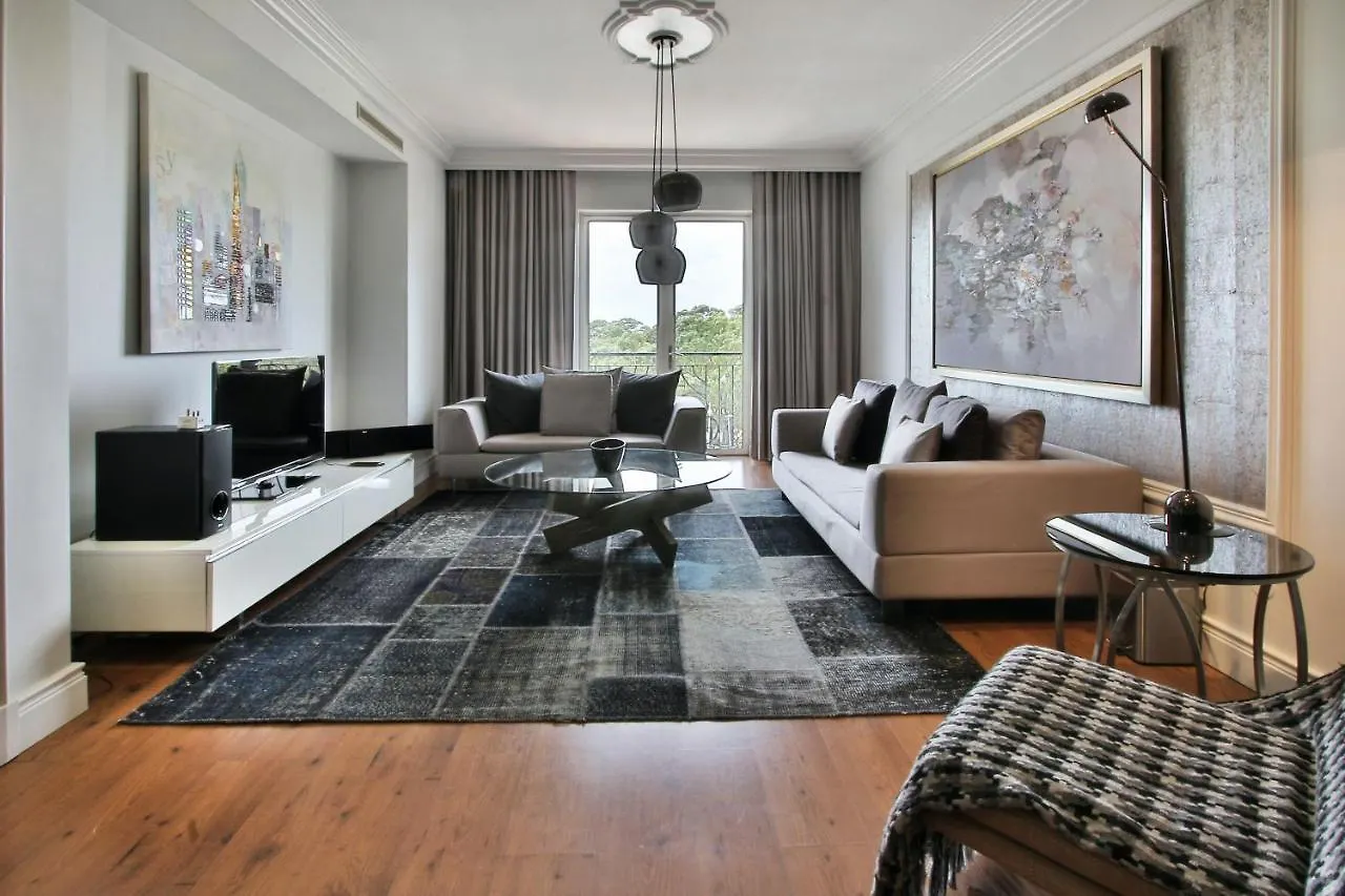 Cape Royale 2 Bedroom Luxury Apartment With Views Cape Town