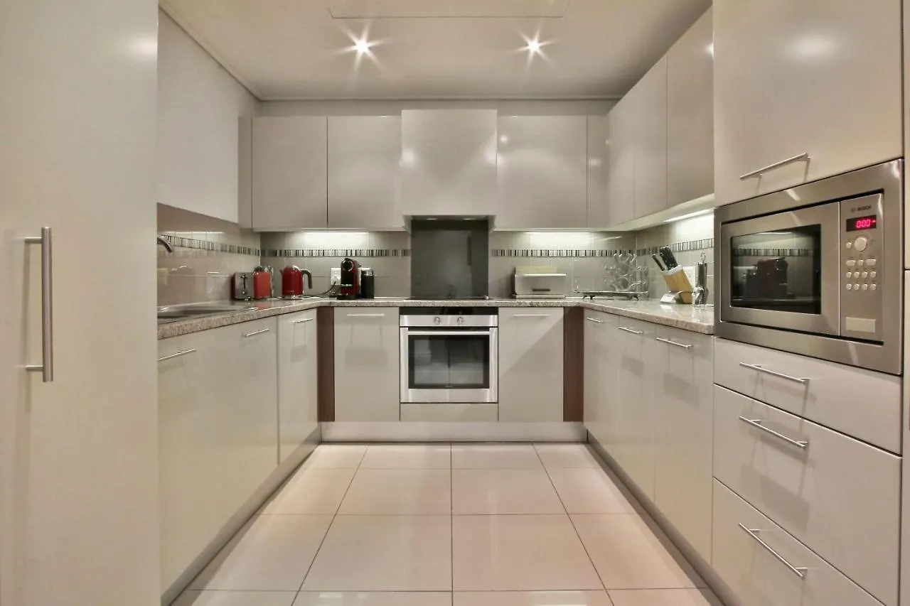 Cape Royale 2 Bedroom Luxury Apartment With Views Cape Town