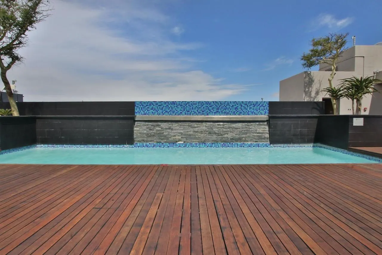 Cape Royale 2 Bedroom Luxury Apartment With Views Cape Town